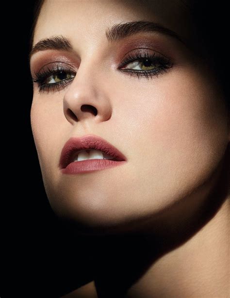 kristen stewart chanel 2019 makeup|Kristen Stewart today.